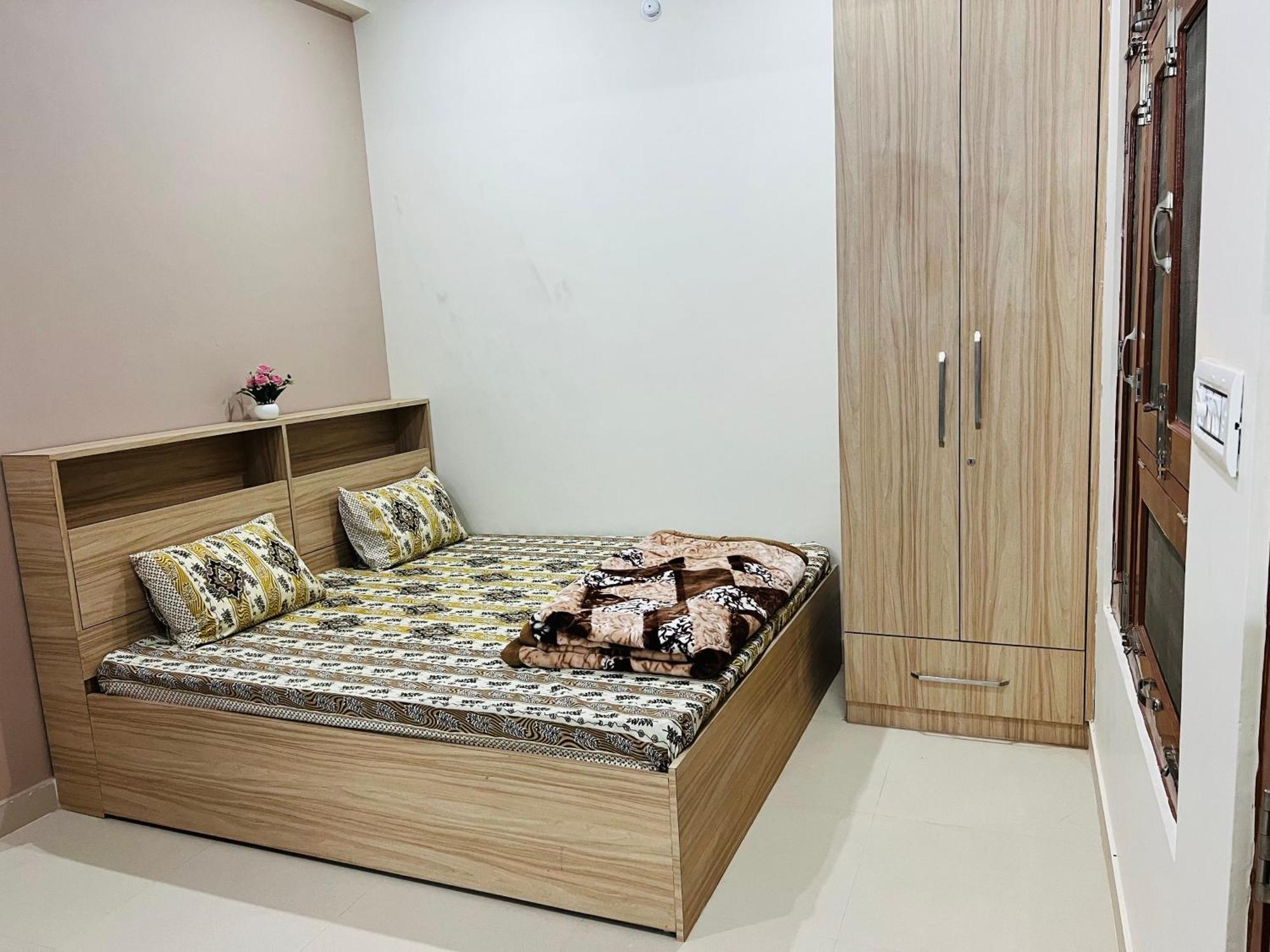Sg Home Stay Ayodhya Exteriér fotografie